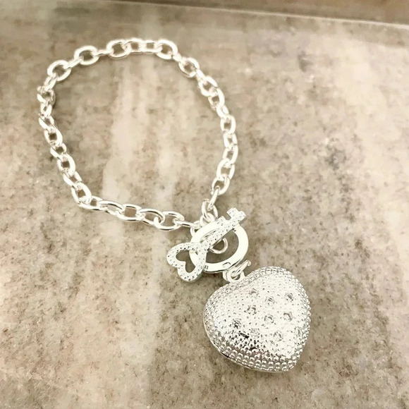 925 Sterling Silver Heart & Key Toggle Bracelet Thick Chunky Link Bracelet - Picture 3 of 6